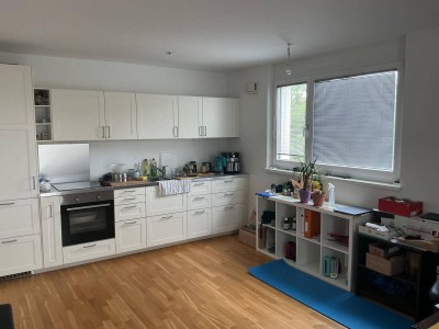 Schöne 3 Zimmer Wohnung Salzburg Maxglan/ Kein Makler / Tiefgarage/ Balkon / großer Kellerraum