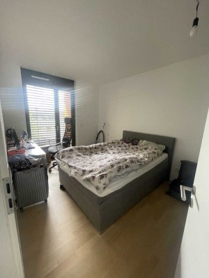 Suche einen Nachmieter für eine zwei Zimmer Wohnung in Offenbach/Ledermuseum