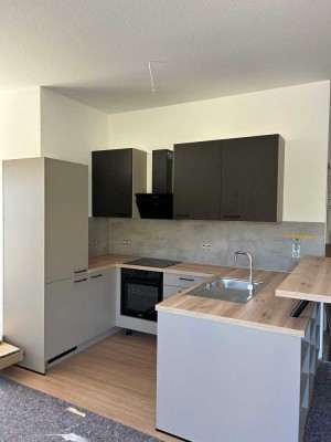 Neubau Dachgeschosswohnung mit fantastischen Fernblick über Rheinhessen
