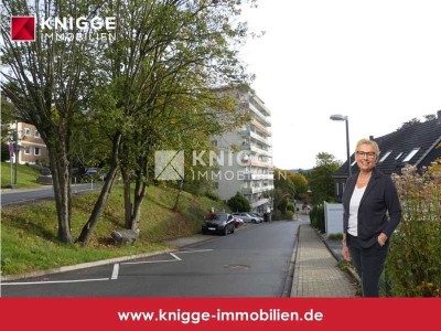 + 3152 -  Gut geschnittene 2-Zimmerwohnung mit Balkon und Aufzug in Wipperfürth +