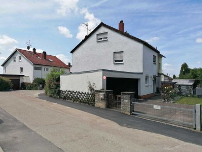 NEUER PREIS – attraktives Reihenendhaus mit Modernisierungspotenzial, provisionsfrei