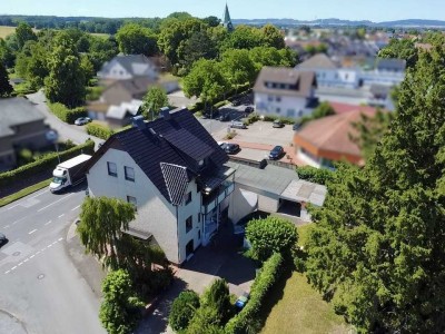 Großes Potenzial auf ca. 345 m² unter einem Dach: Wohnen, Spielen & Bauen