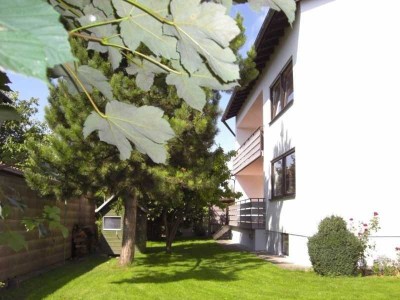 Kreipl-Immo. Erding schönes vermietetes 2 Fam. Haus m. 836 m² Grund.