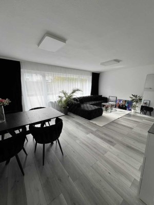 Luxuriöse 3‑Zimmer Wohnung mit Balkonen im 3. OG in Stuttgart-Wangen