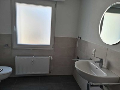 Charmante großzügige Dreizimmerwohnung (ein Durchgangszimmer) , stadtnah in Mayen