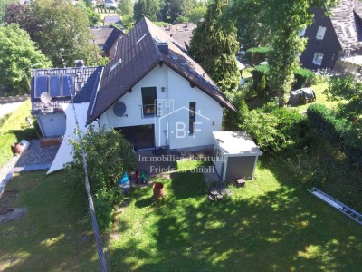 Eigentumswohnung mit eigenem Garten und Außensauna in Freudenberg-Alchen