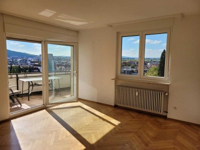 Exklusive 3-Zimmer Penthouse-Wohnung mit Balkon in Fellbach