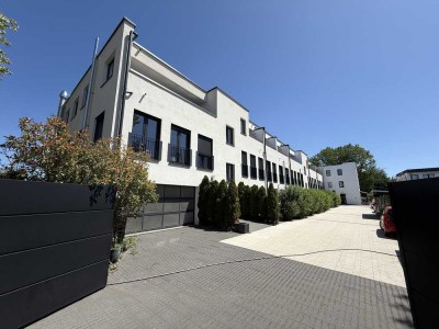 Neubau-Luxus, 2 Zi. mit 96,2m², inkl. TG-Stellplatz, Sauna, Masterbad