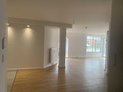 Traumhafte 2-Zimmer Wohnung mit Wintergarten