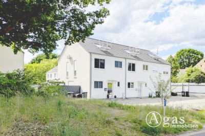 Ihr neues Zuhause auf ca. 124 m²: modernes, familienfreundliches Reihenmittelhaus, 3 Etagen + Garten