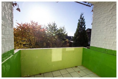 122 m² Etagenwohnung mit 4 Zimmern, Vollbad und Balkon in zentraler Lage