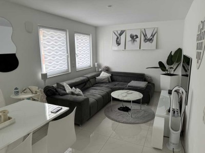 Moderne, helle 3‑Zimmer‑Wohnung mit Einbauküche, Balkon und Aufzug