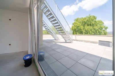 *Sommer 2025* Provisionsfreie 3-Zimmer Wohnung. mit unglaublicher Terrasse und Dachterrasse!