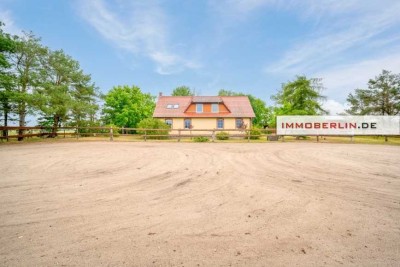 IMMOBERLIN.DE - Traumhafter Reiterhof auf großem Grundstück in harmonischer Lage