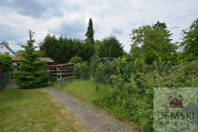 Düsseldorf! 2-Fam.-Haus! Hochwertige 4-Zimmerwohnung mit Garten und Kamin!