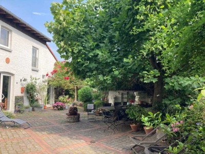 Ein Haus-viele Möglichkeiten! Wohnen & arbeiten, Mehrgenerationenhaus, 2-Familienhaus mit Charme!
