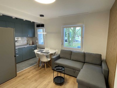 Luxus Wohnung, frisch renoviert und möbliert, in Recklinghausen