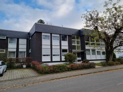 Attraktive 3-Zimmer-Wohnung mit Balkon, Garage & Renditepotenzial in Bensberg