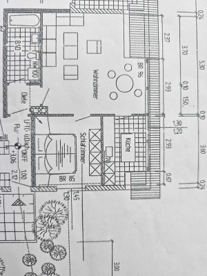 Freundliche 2-Zimmer-Dachgeschosswohnung mit geh. Innenausstattung mit Balkon und EBK in Velbert