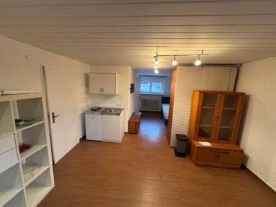 1-Zimmer-Souterrain-Wohnung in Erlangen