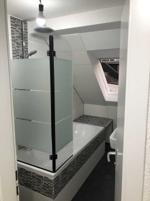 Sanierte, attraktive 2,5-Zimmer-DG-Wohnung in Gelsenkirchen-Ückendorf