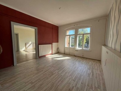 Sonnige Beletage in Gründerzeit-Stadtvilla mit eigenem Gartengrundstück! Provisionsfrei!
