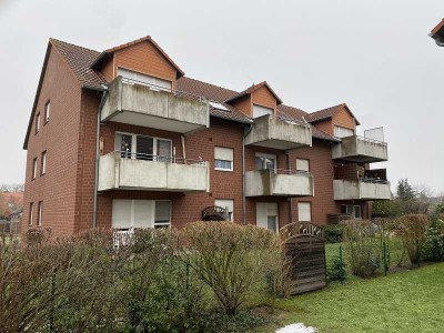 Vermietete-Eigentumswohnung im Dachgeschoss mit Balkon und Garage !