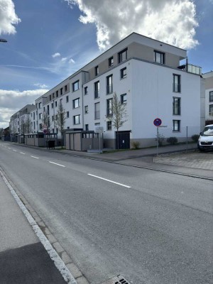 Großzügige 3-Zimmer EG Wohnung mit Garten in Magstadt