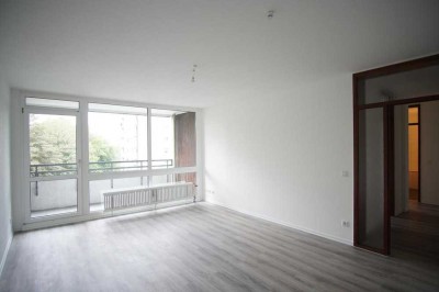 WOW + TOP-Wohnung + Hochwertiges BAD + MEGA-Laminat !!!
