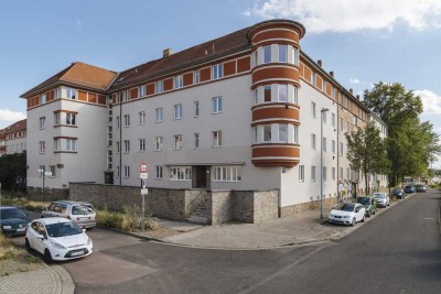 ** Möblierte 4-Raumwohnung - Modernes Flair - Parkett - Einbauküche**