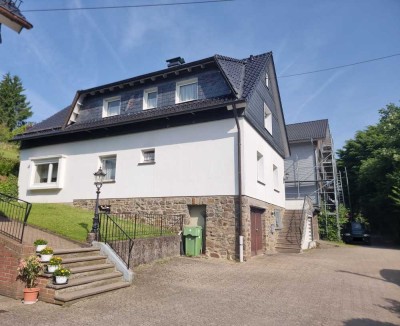 Hallo Kinder! Großzügiger Familientraum für Naturliebhaber in Wipperfürth