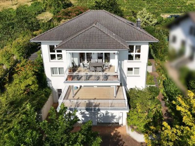 Exklusive Villa mit Panoramablick in Bestlage von Bensheim