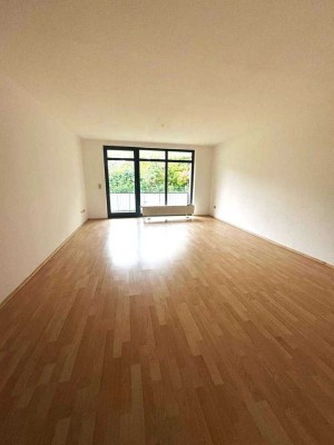 Gemütliche 2-Zimmer-Wohnung in Gehrden mit Potential! Balkon + Einzelstellplatz