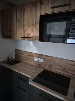 ### Kernsanierte moderne 2-ZKB - Wohnung Nähe Lechufer ###