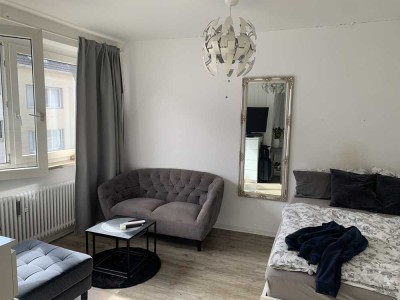Uni-Nähe 1-Zi-Studentenappartment, provisionsfrei - direkt vom Eigentümer - im Herzen von Köln Sülz