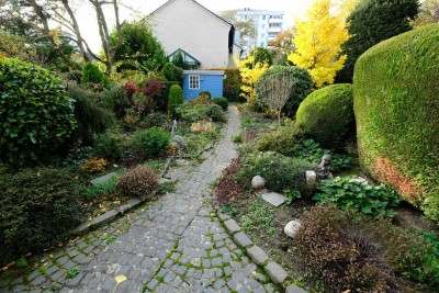 Frisch renoviertes Reihenmittelhaus in Aachen-Laurensberg zu vermieten
