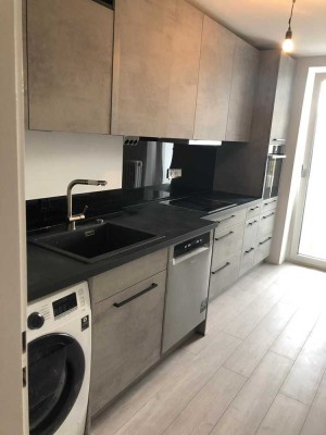 Helle 3- Zimmer Wohnung (WG geeignet)