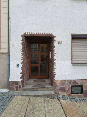 Wohnhaus mit Polsterei-Werkstatt in Meerane zu verkaufen!