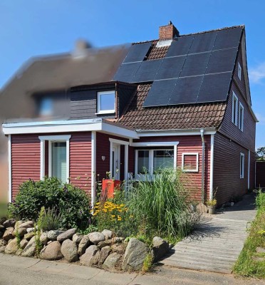 Preiswerte 5-Zimmer-Doppelhaushälfte in Lübeck St. Lorenz Nord