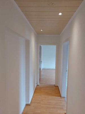 Großzügige & helle 2-Zimmer-Wohnung in Oberhausen