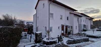 Günstige 4,5-Raum-Doppelhaushälfte mit EBK in Pforzheim Brötzingen