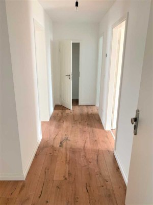 Attraktive Kapitalanlage in Bernau bei Berlin – vermietet, Top-modern und komfortabel mit Stellplatz