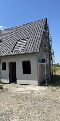 Xanten Vynen: Moderne Doppelhaushälfte ( Neubau ) mit Terrasse und pflegeleichtem Garten