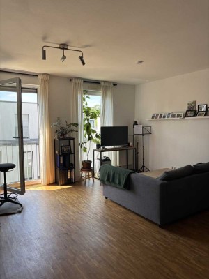 Nachmieter gesucht – schöne, möblierte 2-Zimmer-Wohnung in Köln-Marienburg (ab 01.09.)