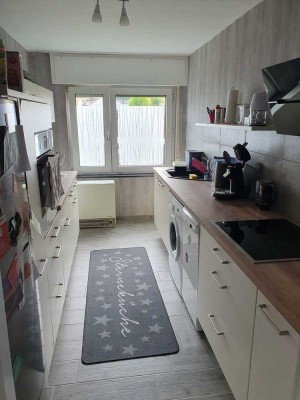 Helle 3-Zimmer Wohnung mit Balkon in Königsbach-Stein