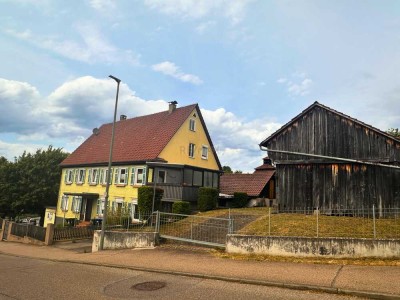 Attraktives Mehrfamilienhaus mit Ausbaureserve!
Jetzt investieren!