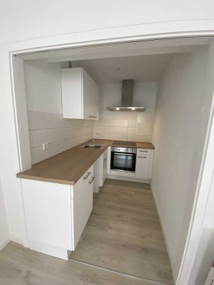 Großzügiges u. saniertes 1 ZKB Appartement inkl. EBK in Top City-Lage