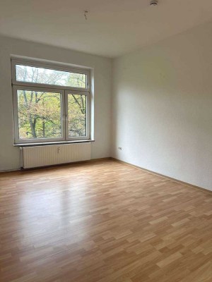 harmante 2-Zimmer-Altbauwohnung in zentraler Lage