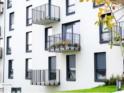 Provisionsfrei Dachgeschosswohnung in 99819 Krauthausen, An der Madel
