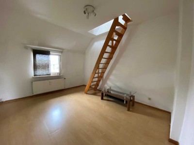 Schöne 1,5 Zimmer-Wohnung mit zweiter Etage, Essen